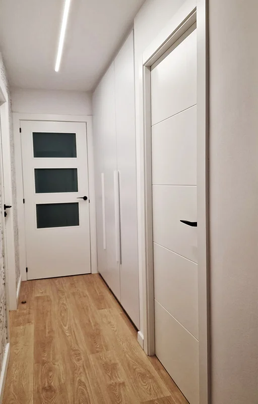 Puerta Vinci lacado blanco antibacteriano — Castalla